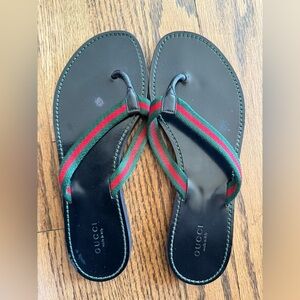 Gucci Black Flip-Flops with Red and Green Straps